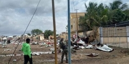 A huge car bombing hits hotel in Somalia