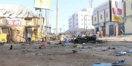 Three killed in suicide bombing outside Somalia hotel