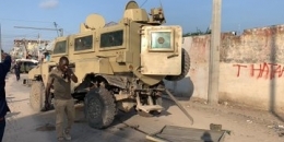 Car bomb targeting AU convoy kills two in Somalia