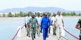 Somali president heads to Eritrea for the return of troops