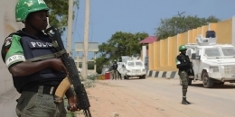 Bomb blast targets AU convoy in Somalia