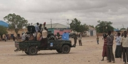 At least three killed and two hurt in central Somalia shooting