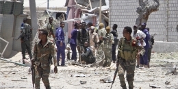Gunmen attack multiple police stations in Somali capital