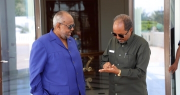 Somali president meets with his Djibouti counterpart
