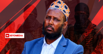 Roobow oo bandhigay qaabka looga adkaan karo kooxdiisa hore Al-Shabaab
