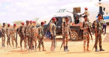 Two soldiers die as military clashes with police in Somalia