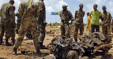 Deadly Blast hits military convoy in central Somalia