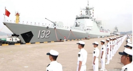 China’s Navy sends destroyer and frigate on first escort mission to Somalia