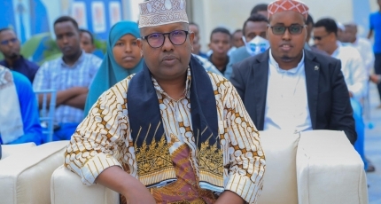 Muxuu Wasiir Fiqi ku soo arkay Villa Somalia?