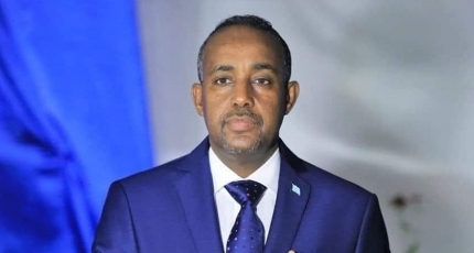 Somali PM seeks to fix ties with Kenya on maiden trip