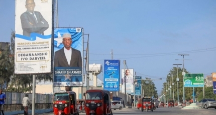 Behind blast walls, Somali Parliament to choose new president