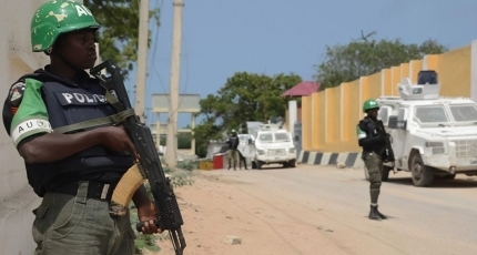 Bomb blast targets AU convoy in Somalia