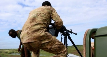 Al-Shabaab attacks army base near Kismayo city