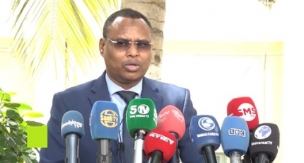 Somalia warns traders not to pay tax to Al-Shabaab