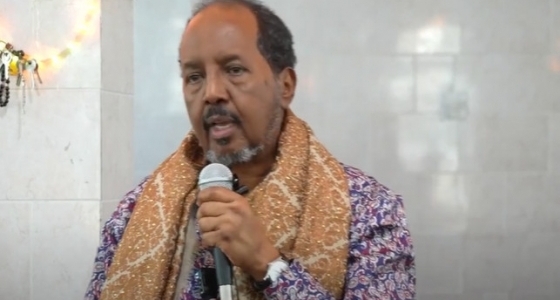 Xasan Sheekh: Dad baa jura oo qabiil ku difaaca Al-Shabaab